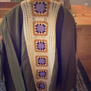 Beautiful army green jacket size xl.